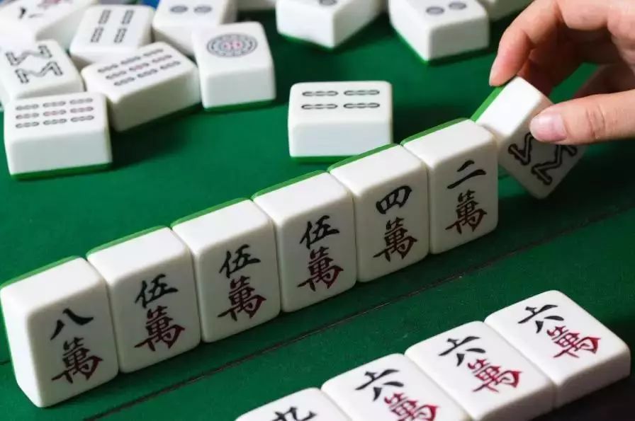 优选推荐“微信小程序雀神广东麻将挂你(确实有挂)-知乎