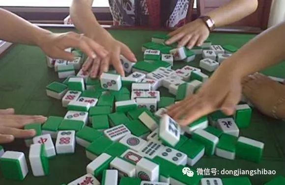 一分钟教你“广东家乡麻将有挂吗-哔哩哔哩 