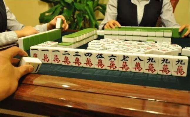 厉害了！百搭麻将技巧和口诀(怎么抓到好牌)