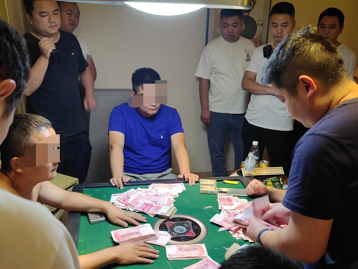 分享决窍“手机上打现金的麻将”(确实是有挂)-哔哩哔哩