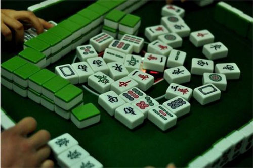 必看盘点揭秘!手机打麻将一直输是因”其实确实有挂 