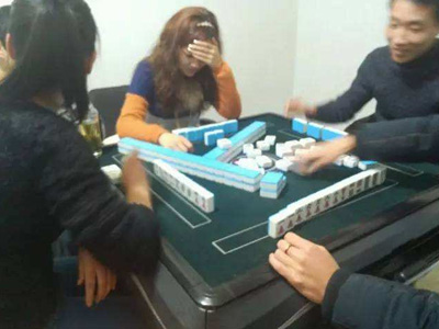 火爆全网!我来打牌感觉运气不好怎么办 《新浪科技 讲解窍门》