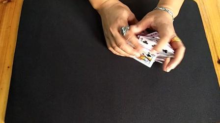 教程辅助“普通扑克闷金花手法如何出老千方法—详细解说+新浪科技