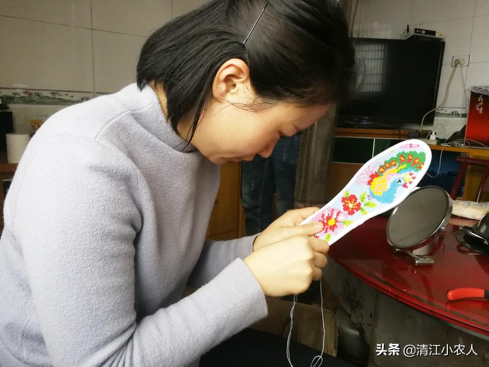 大头斗地主原来真的有挂呢(其实真的确实有挂)