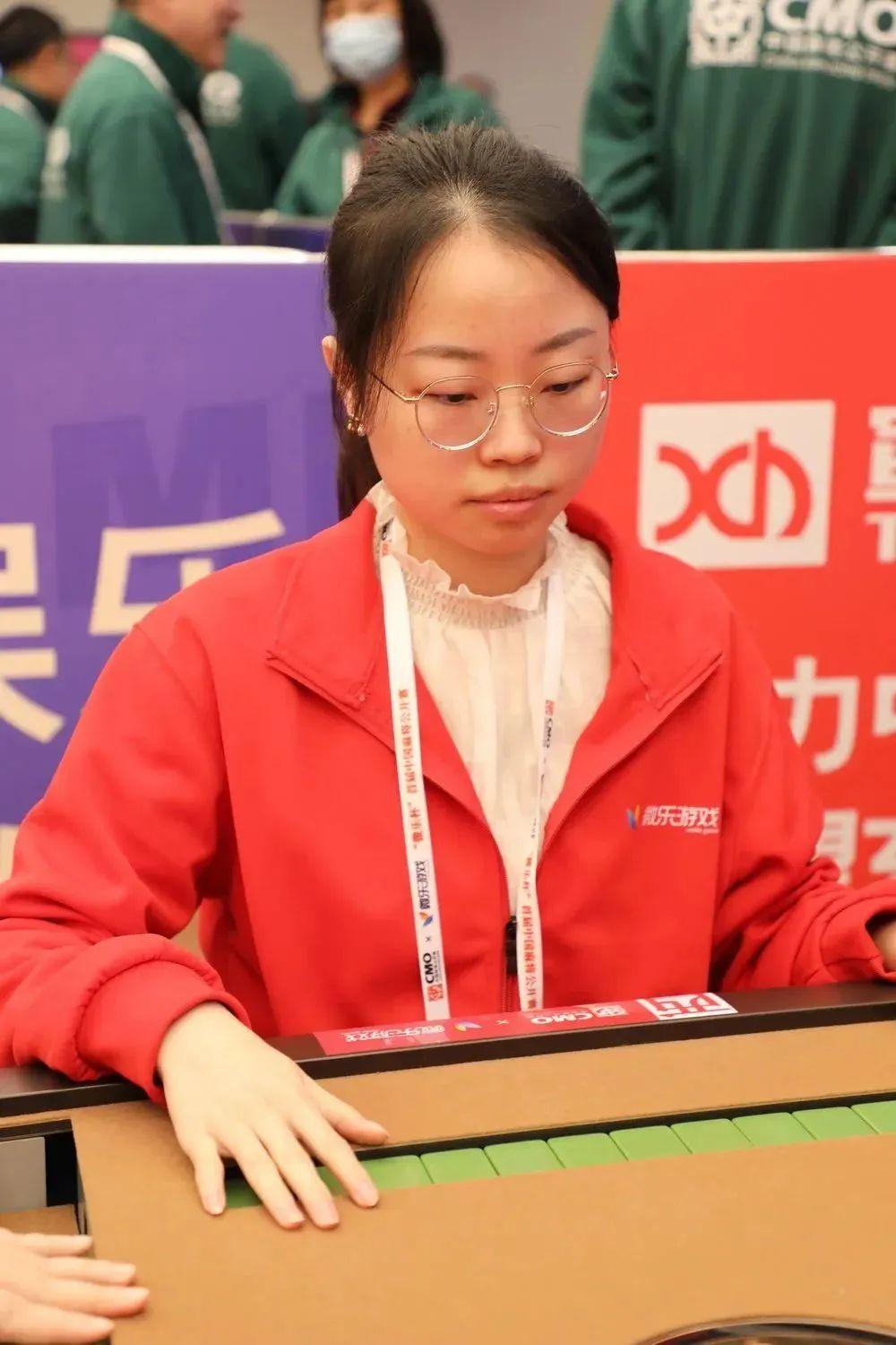 小程序微乐麻将自建房怎么赢(揭秘微信里怎么容易赢)