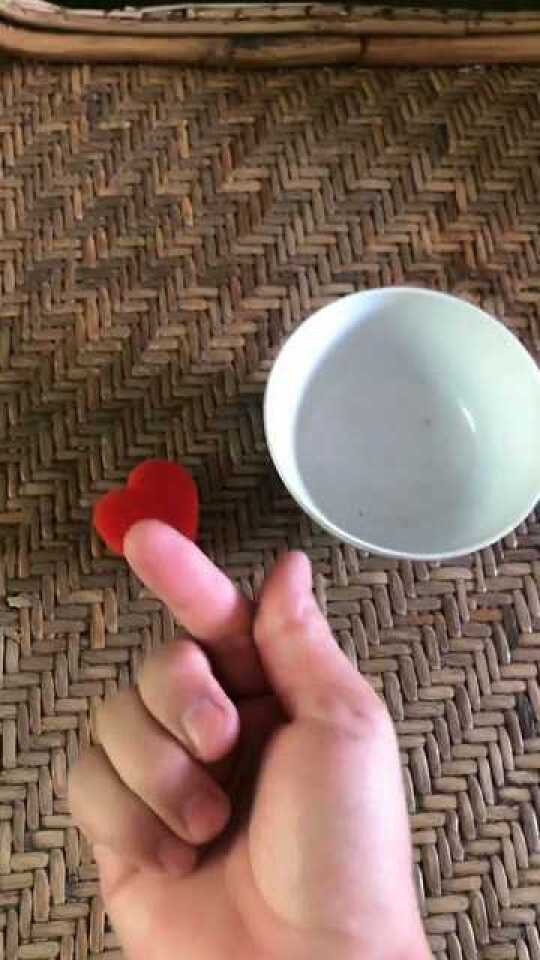 火爆全网!款如何猜出杯碗里的点数_《爱问知识人 使用说明》