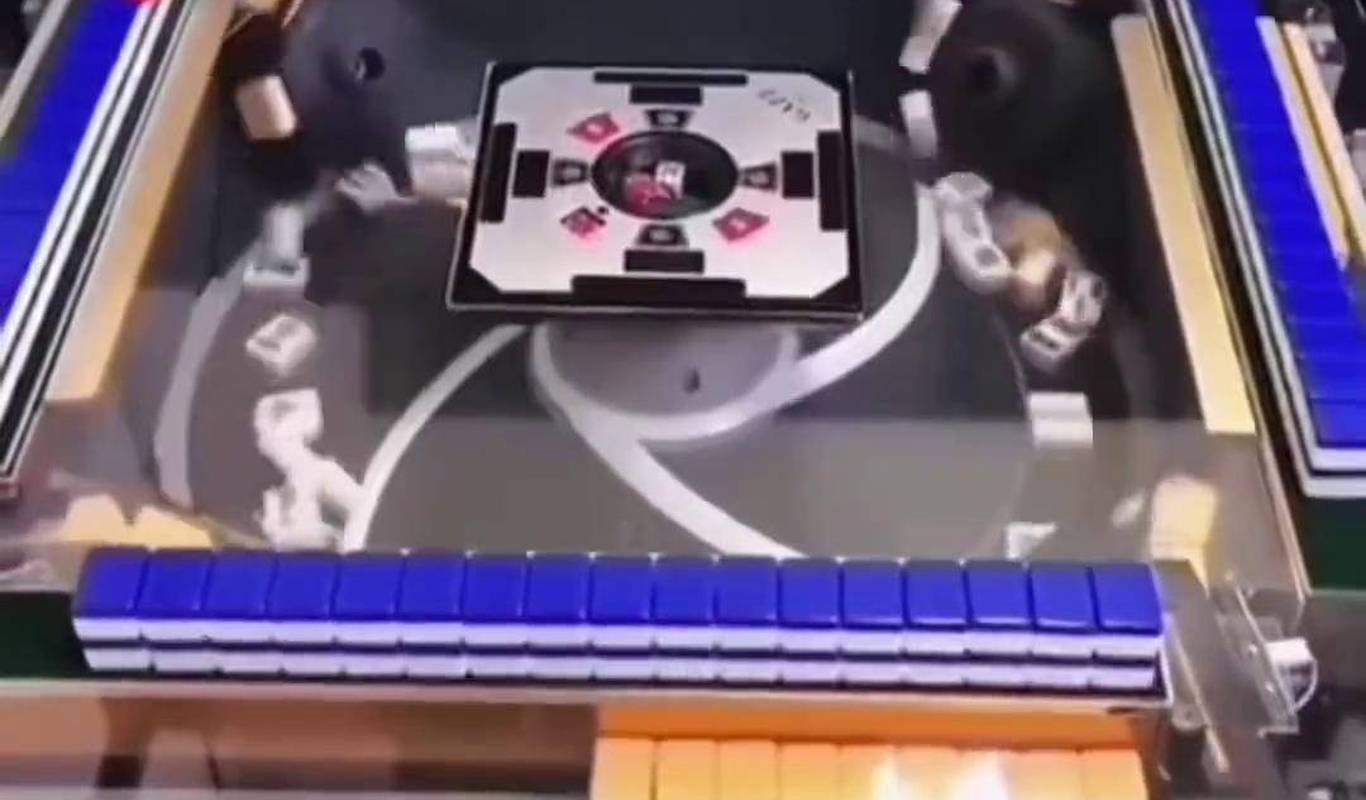 三分钟了解微乐家乡麻将助赢神器(揭秘小程序插件购买)