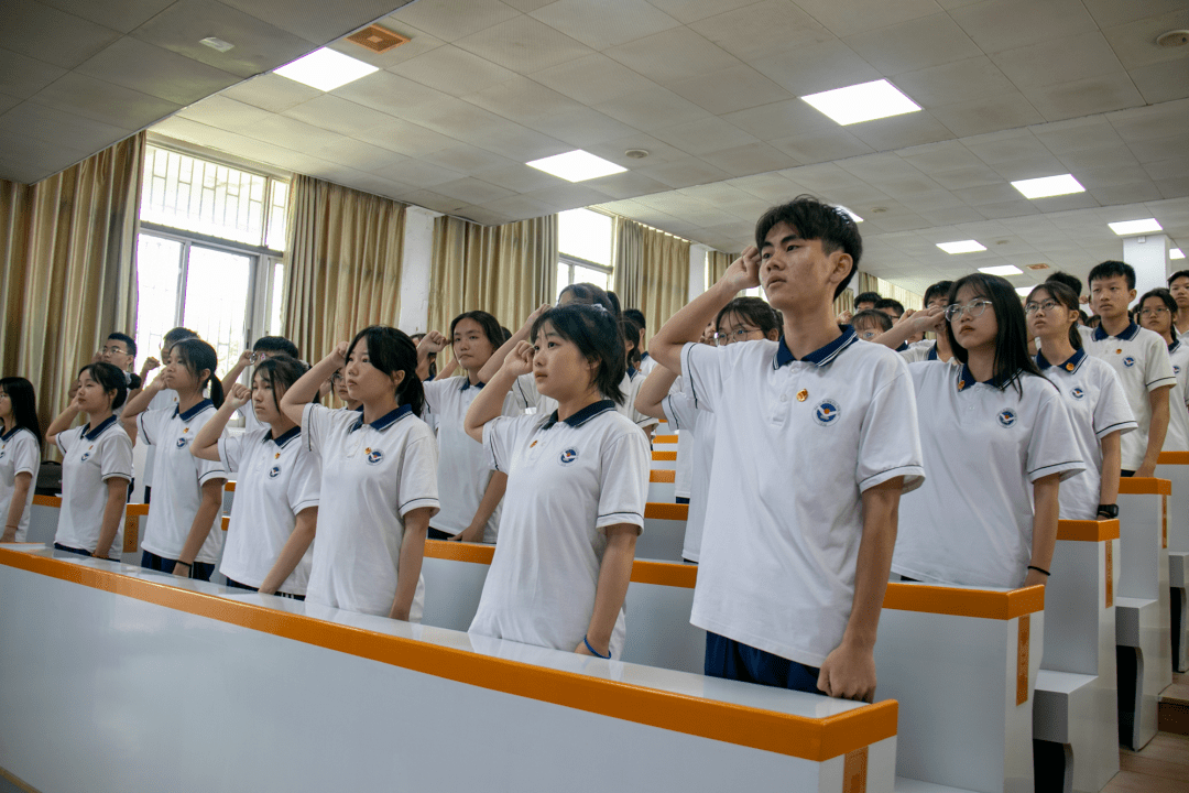 新教你‘‘听我告诉大家新又实用普通识别器一《我来教教你怎么赢 》